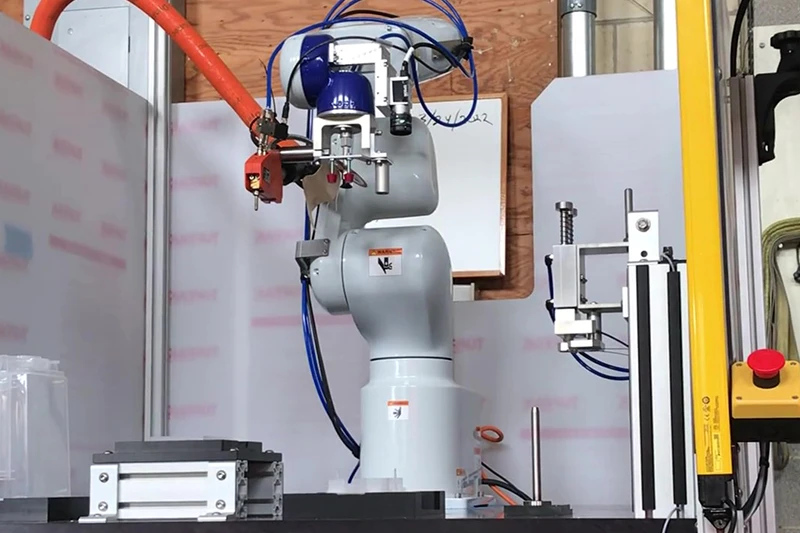 Programmable Glue Application Device